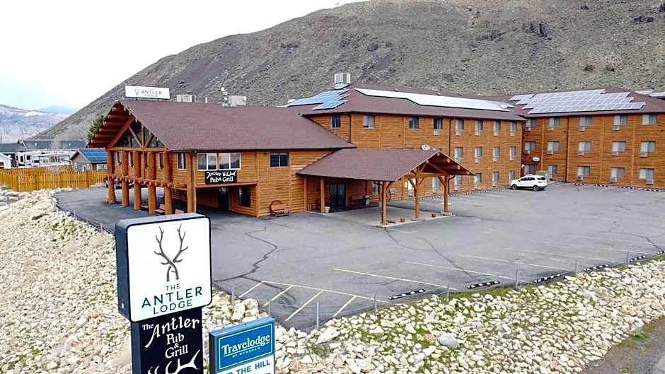 The Antler Lodge - Gardiner