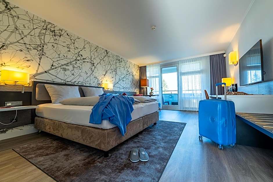 SI-SUITES
