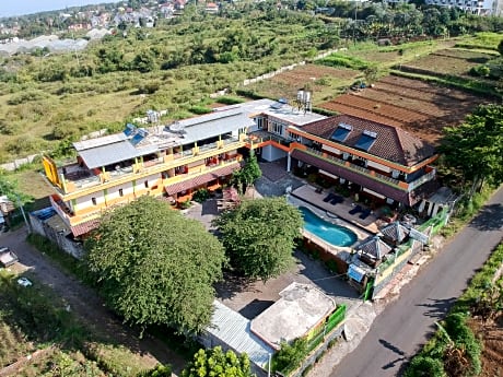 Villa Panderman Indah