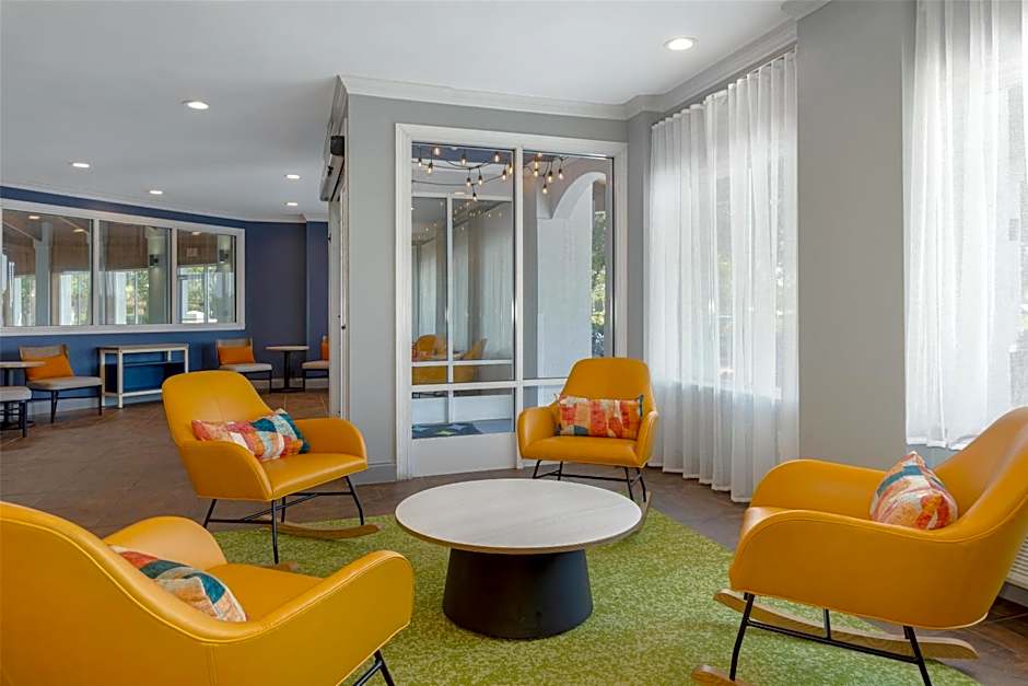 Spark by Hilton Wilmington Carolina Beach Rd