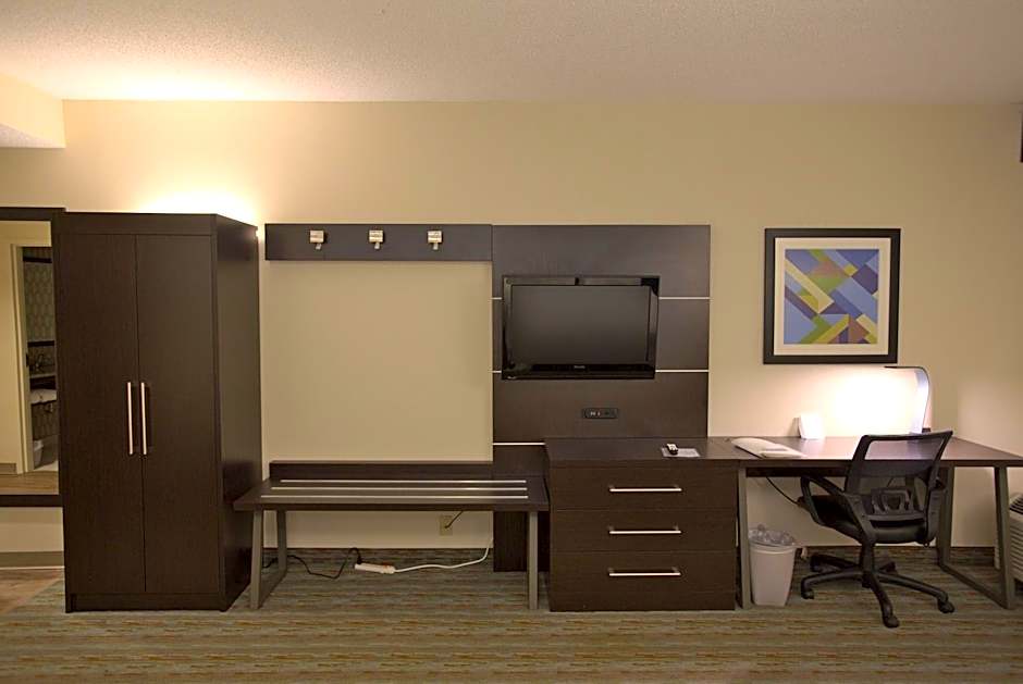 Holiday Inn Express Anderson I-85 - Exit 27- Highway 81 By IHG