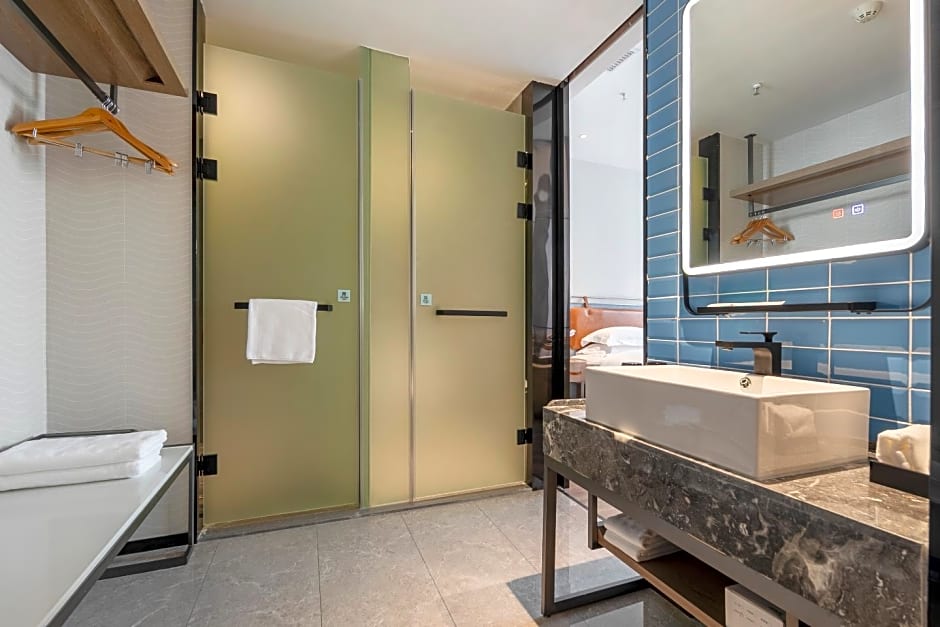 Echarm Hotel Huangshi North Station Tuanchengshan Wanda