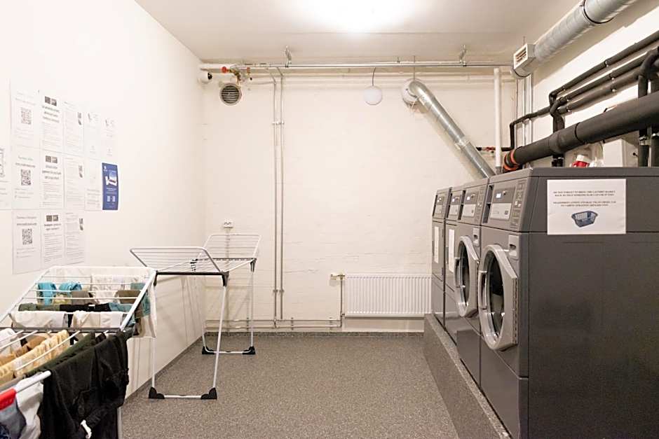 YouthMents - Student Hotel