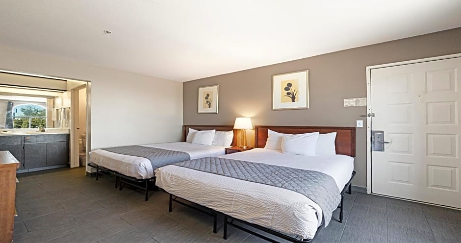 Budget Inn and Suites Stockton Yosemite