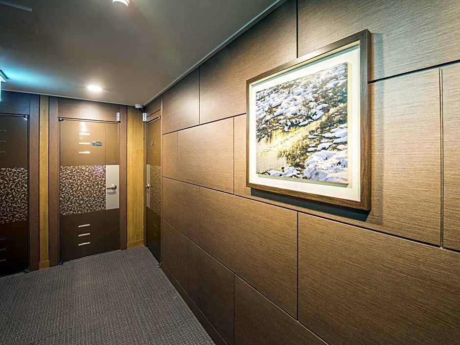 Champion Hotel