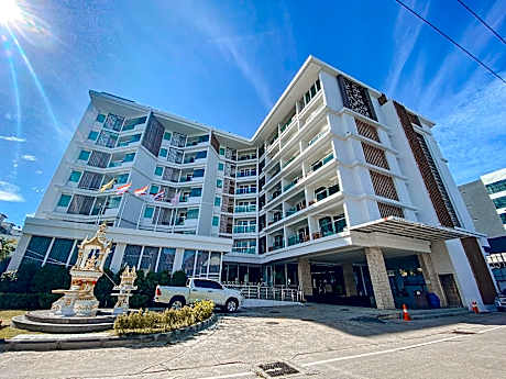 Vareena Palace Hotel