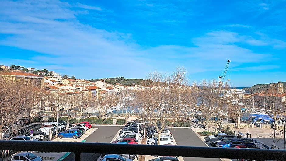 Intense Boutik-Hôtel