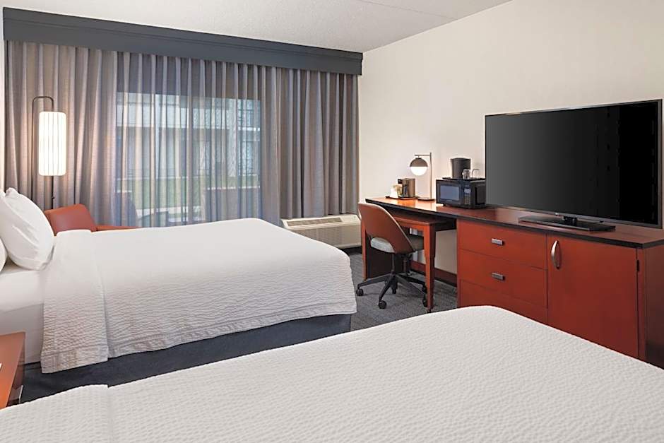 Courtyard By Marriott Chicago Waukegan/Gurnee