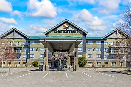 Sandman Hotel & Suites Calgary West