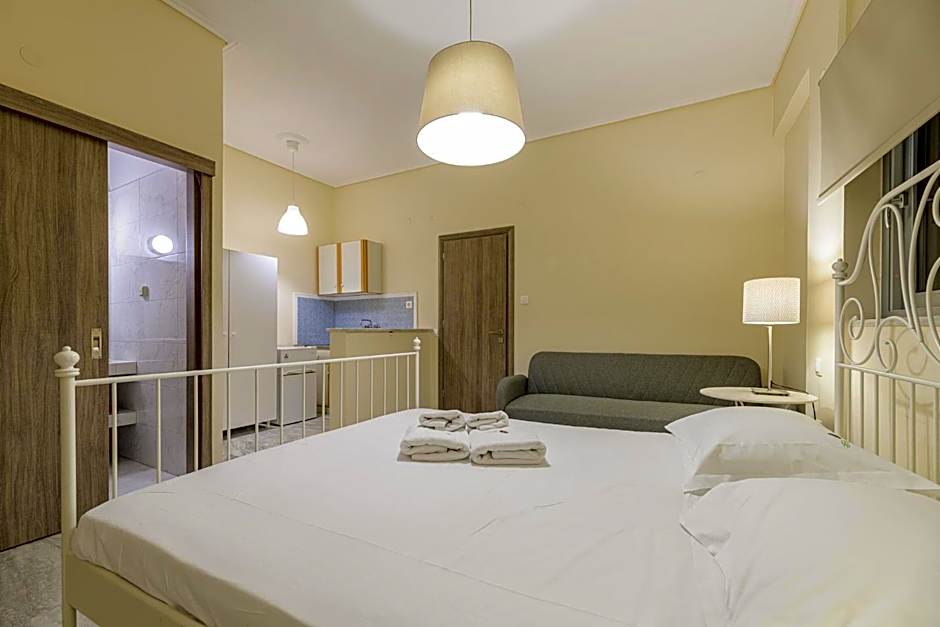 Denise Studios and Apartments