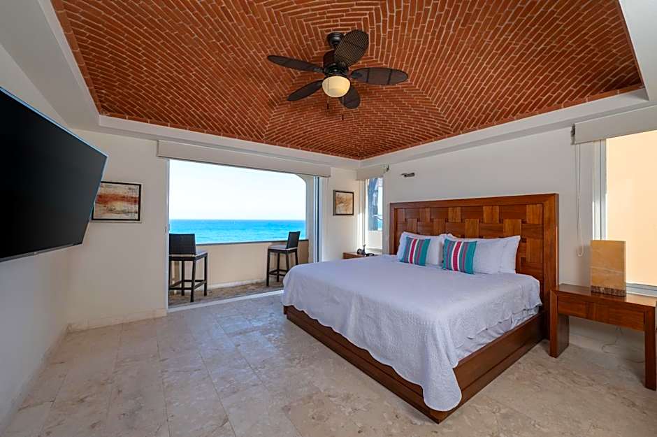 Shama Apartment beach front