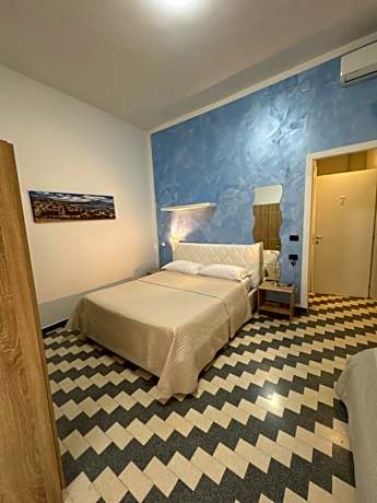 Triple Room with City View