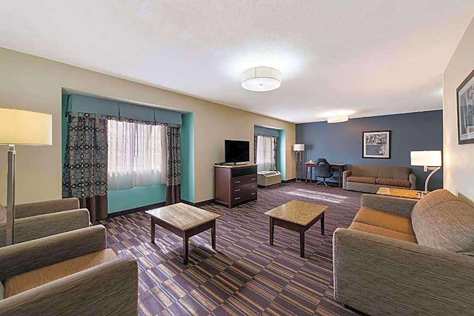 Baymont by Wyndham Elizabeth City