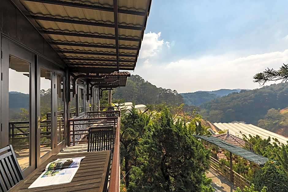 Zen Valley Dalat Resort