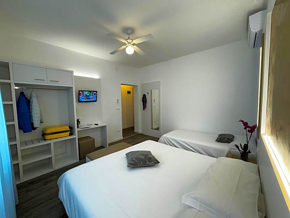 Hotel Etna