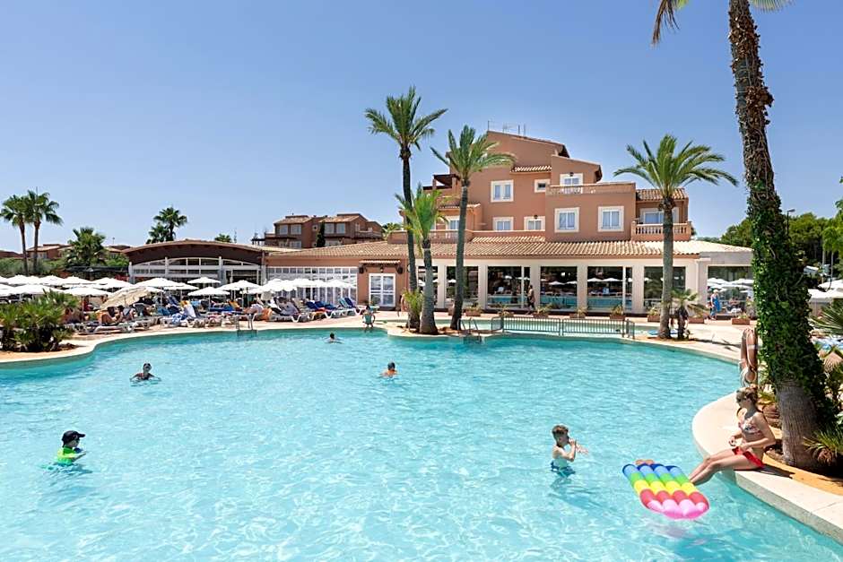 Aparthotel Ciudad Laurel