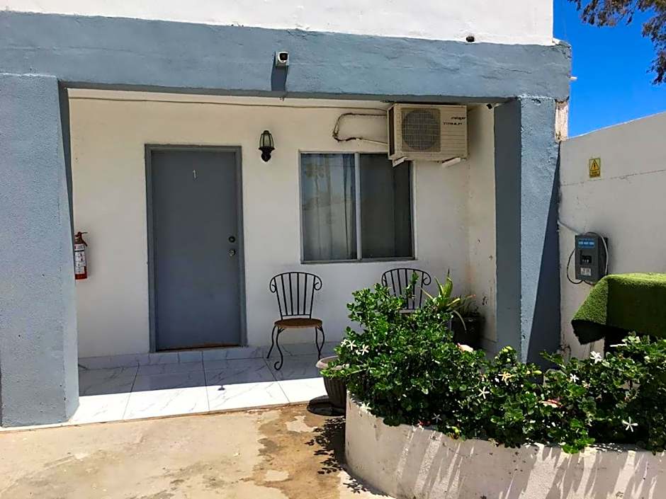 Pearl Point Hotel