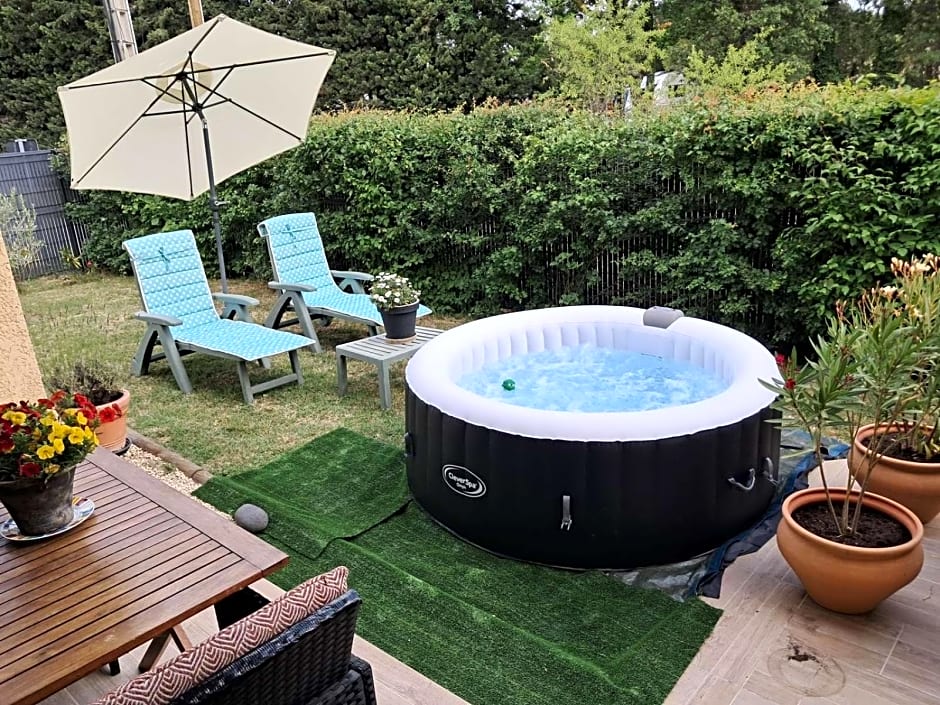 Chambre hôtes jacuzzi climatiseur provence