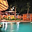 The Mud - Eco Hotel