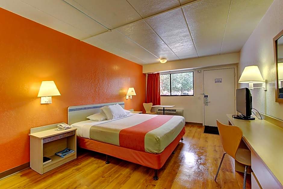 Motel 6-York, PA