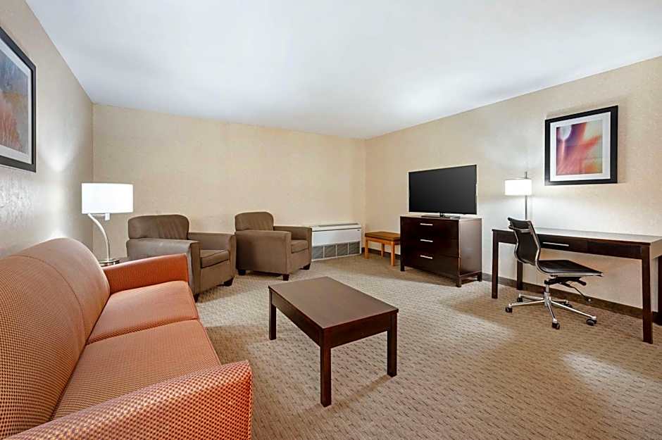 Best Western Plus Howe Inn