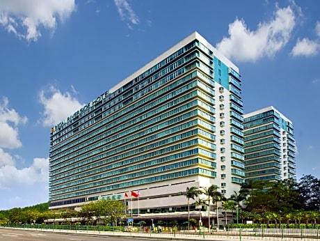 Regal Riverside Hotel