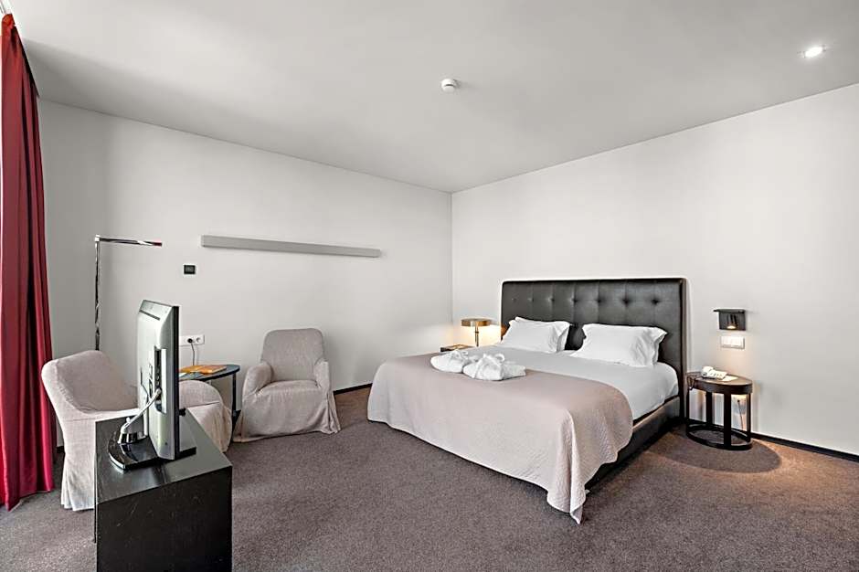 Axis Viana Business & SPA Hotel