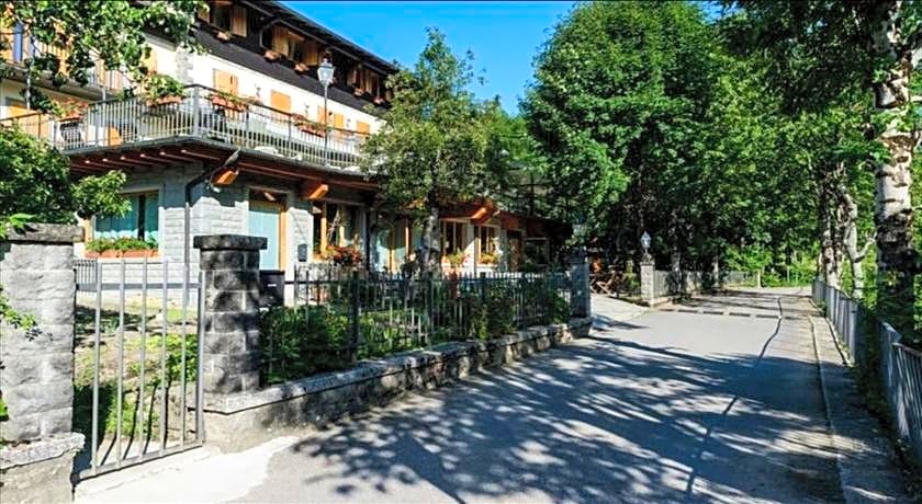 Albergo Ristorante Il Laghetto
