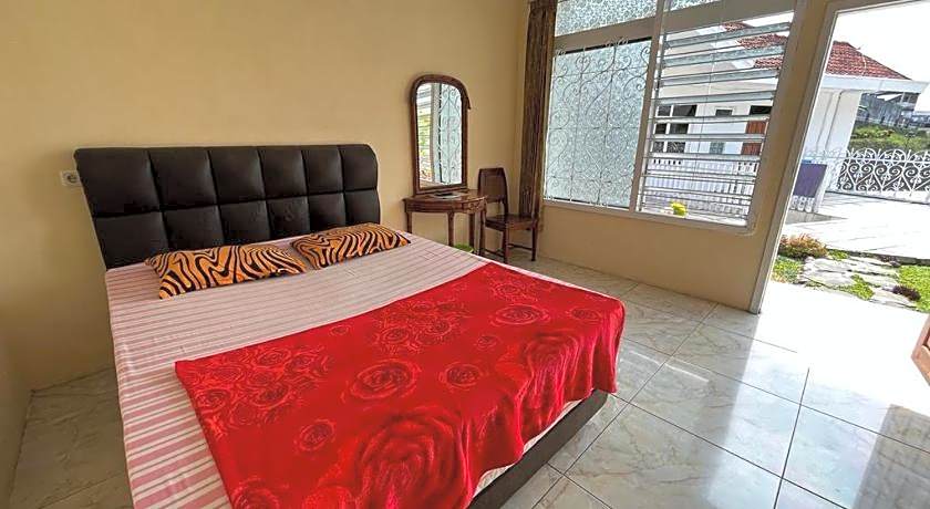 OYO LIFE 92844 Penginapan Cibodas