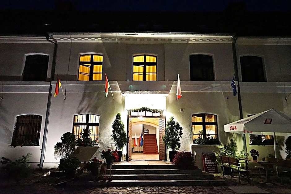 Zamek Królewski we Wschowie