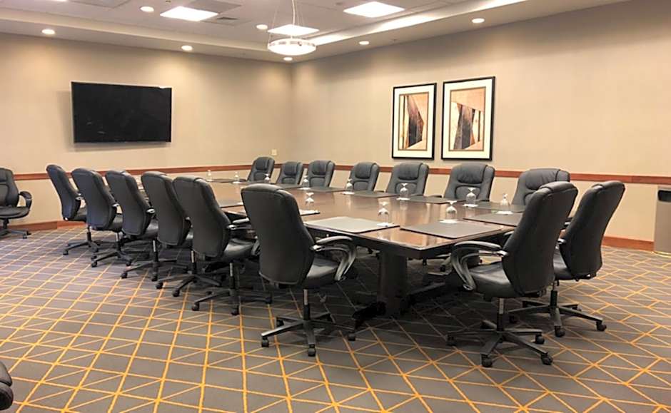 Holiday Inn Fort Wayne - IPFW & Coliseum By IHG