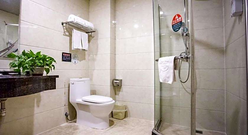 GreenTree Inn Bengbu Guzhen Guyang Road Experitmental Middle School Express Hotel