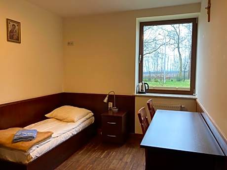 Single Room with Private Bathroom