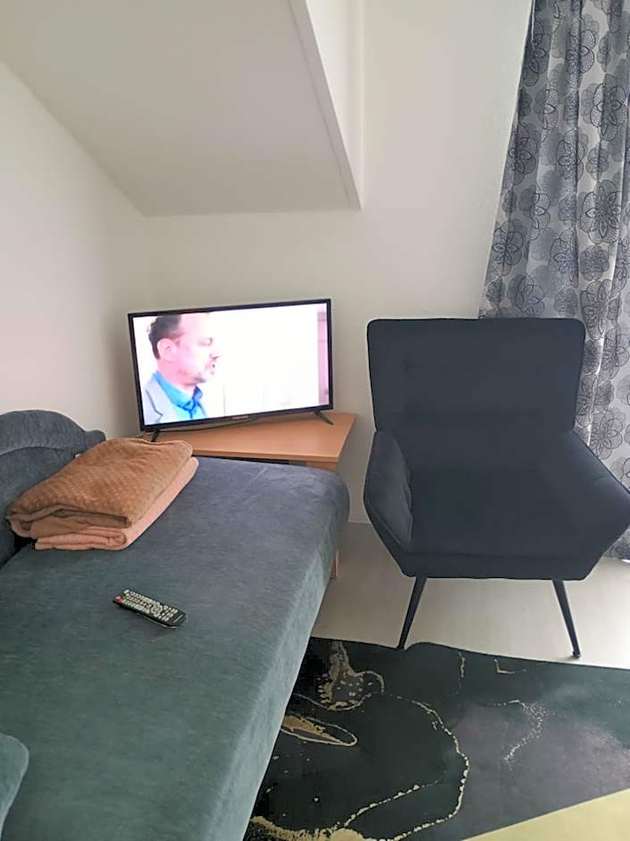 Motelik White House - pokoje gościnne