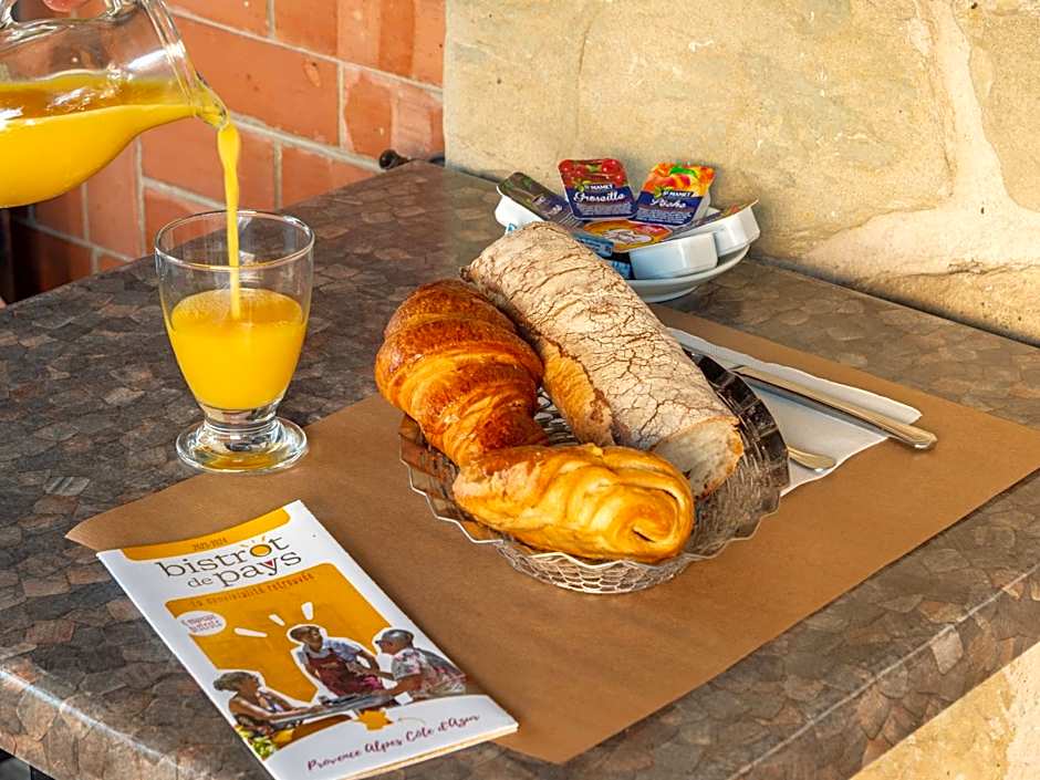 Logis Hôtel Beauséjour