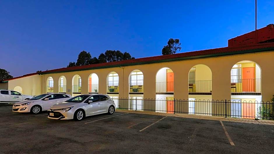 Bishops Lodge Narrandera