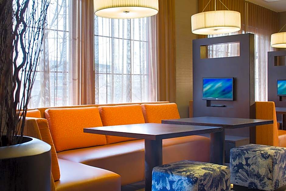 Courtyard by Marriott Providence Downtown