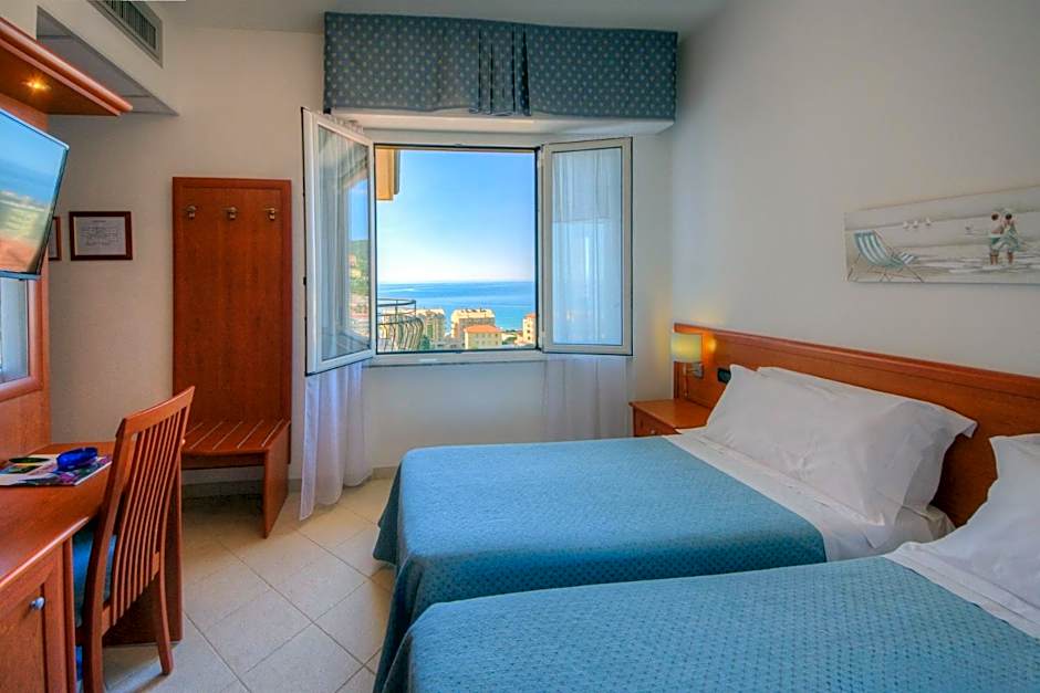 Hotel Noris