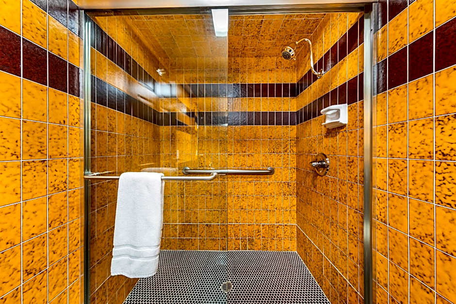 Best Western Pine Tree Motel