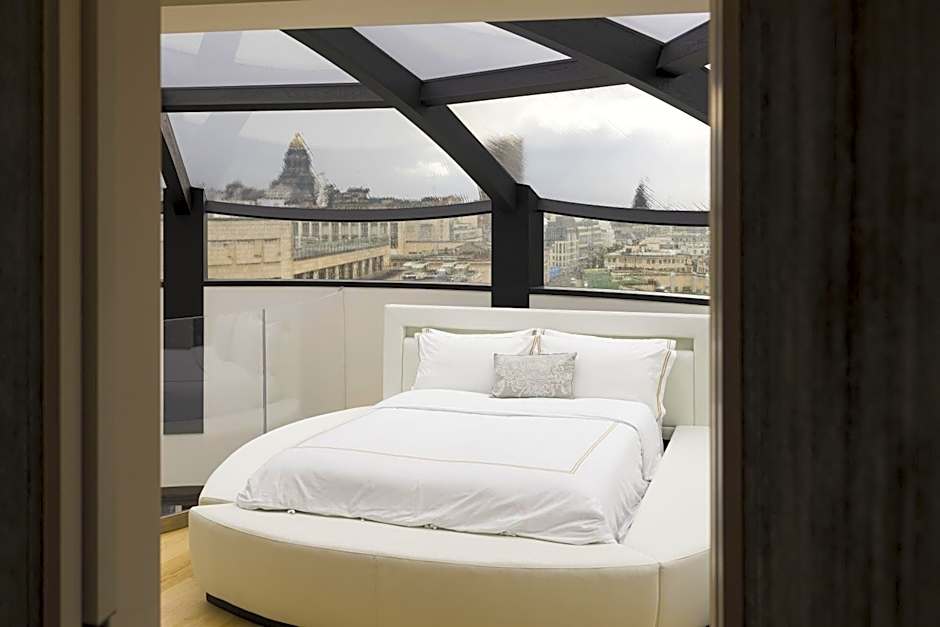 Triplex penthouse in the city center