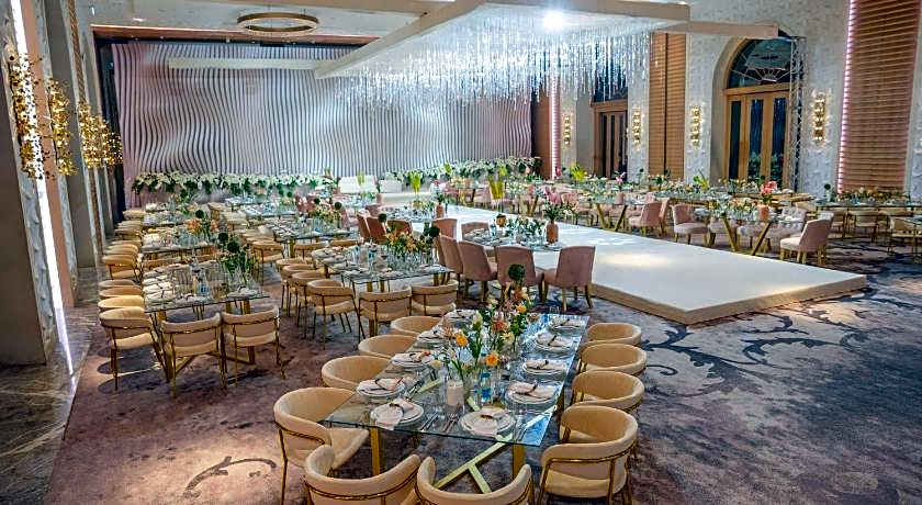 Le Royal Meridien® Place Vendome Lusail
