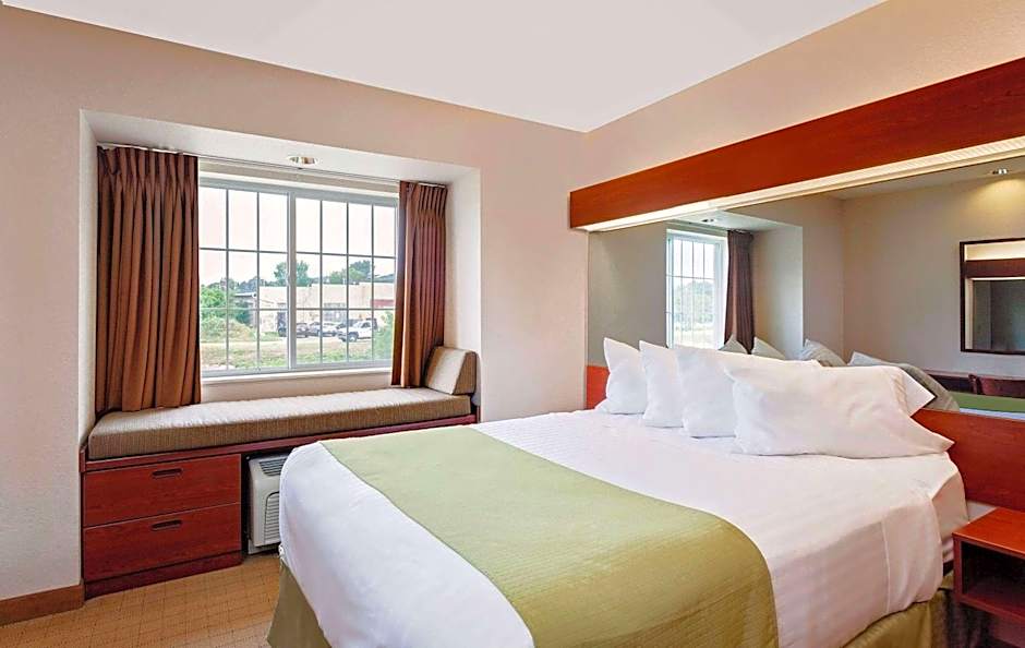 Microtel Inn & Suites By Wyndham Wellsville