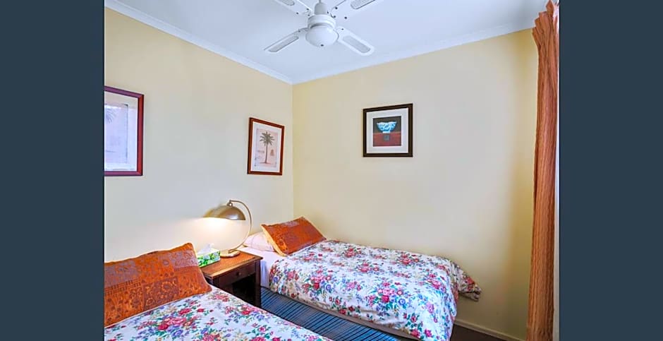 Knightsbridge Apartments