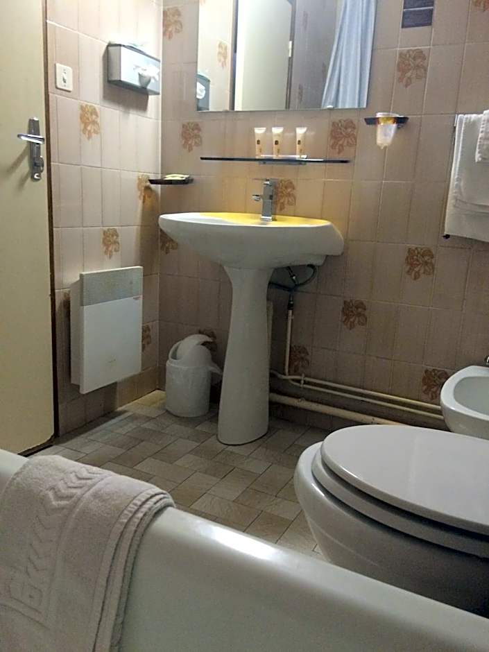 Auberge de la Petite Ferme, Super-Besse Est, The Originals Relais