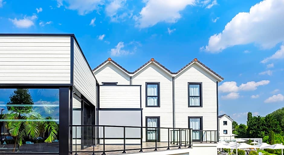 Best Western Plus Le Fairway Hotel & Spa Golf d'Arras