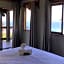 CORAM DEO SaltyWaves double en-suite rooms with sea views