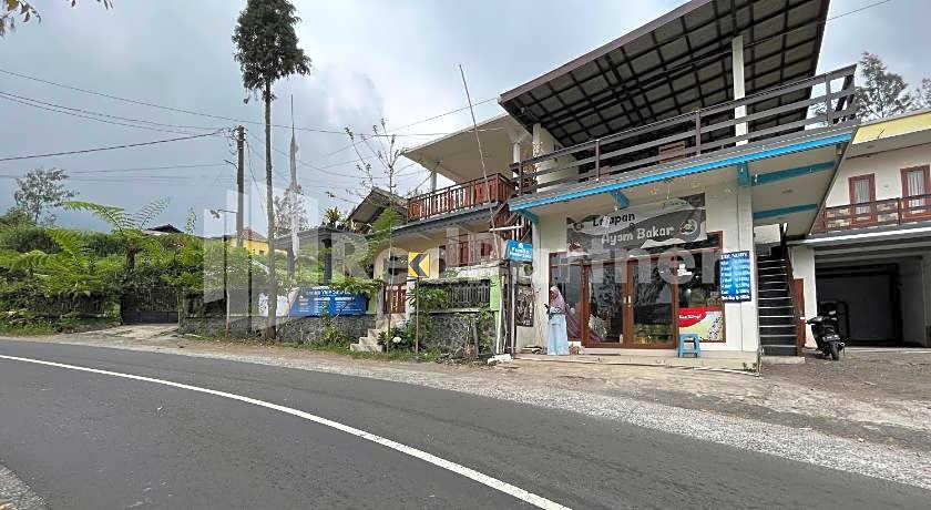 Family Homestay Syariah Bromo Mitra RedDoorz