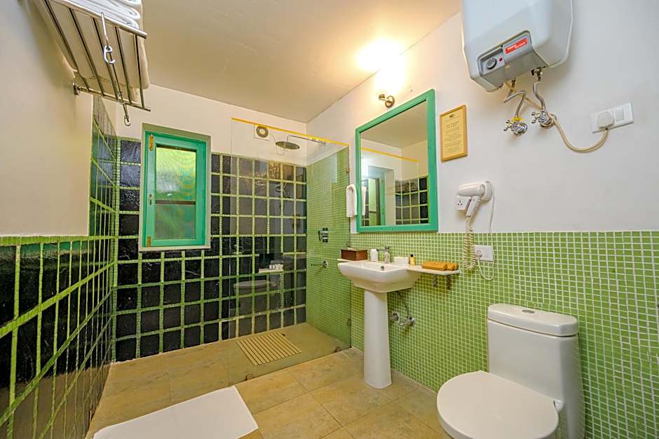 Neemrana's Glasshouse on the Ganges