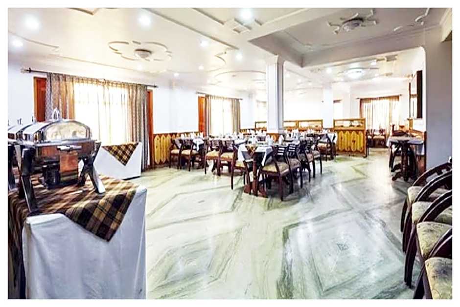 Goroomgo Kalra Regency Shimla Near Mall Road