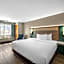 Econo Lodge Inn & Suites Santa Fe South